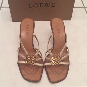 Loewe, Burma Suede Platinum, Sandal.
